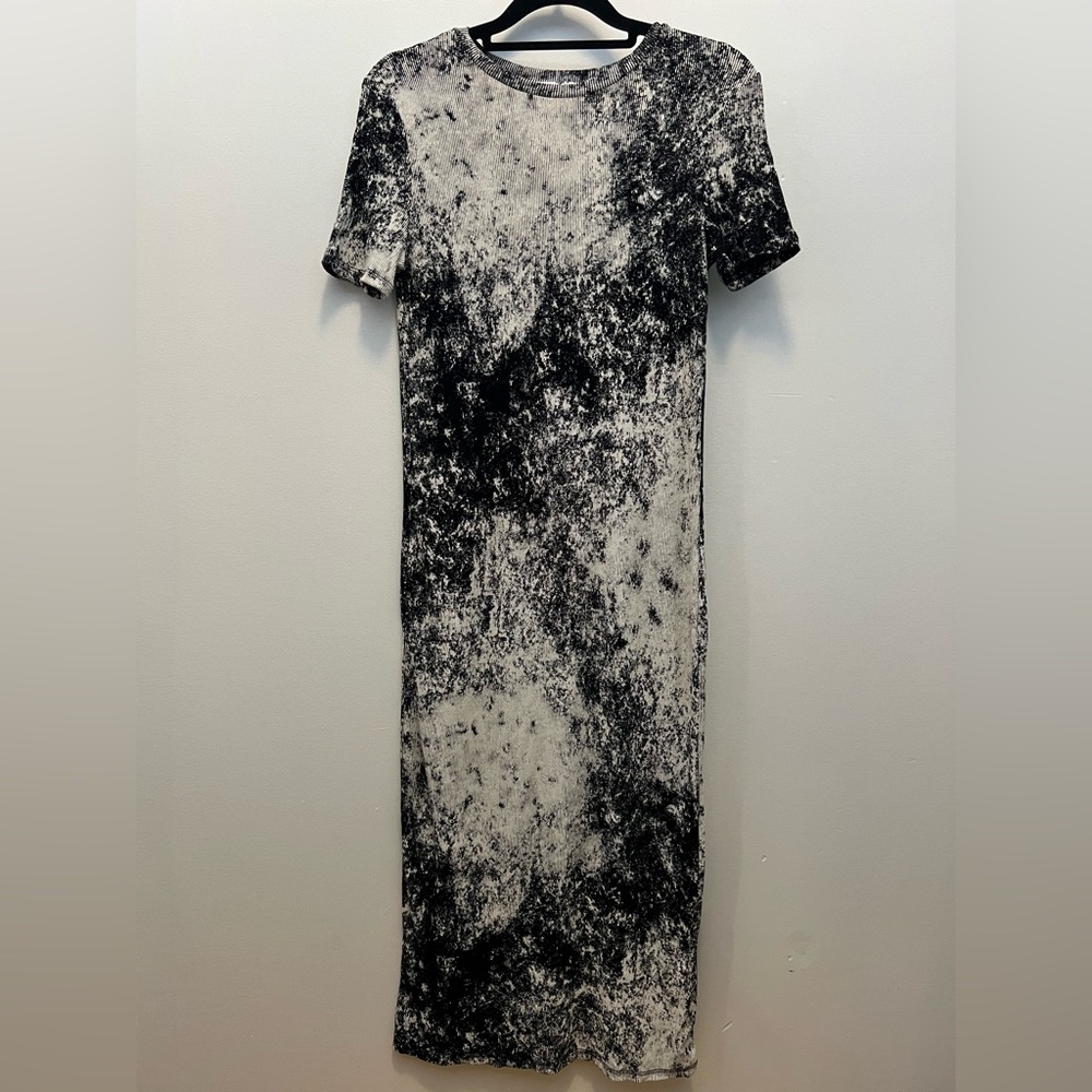 Zara Stretch Ribbed T-Shirt Midi Dress